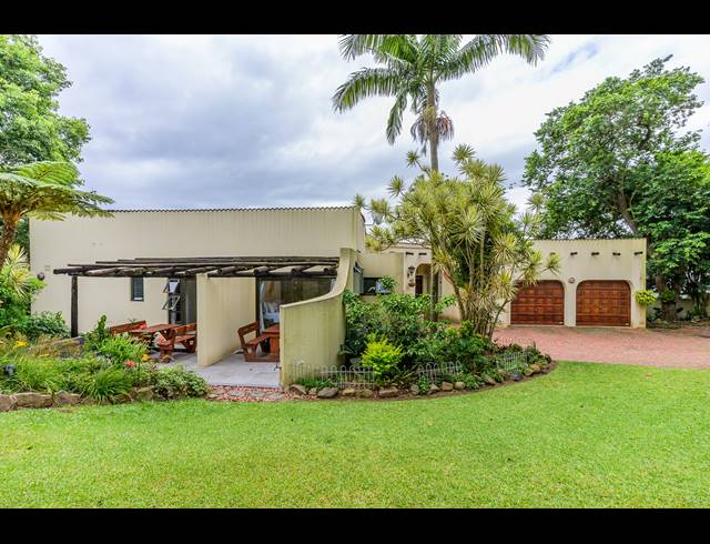 7 BEDROOM HOUSE FOR SALE IN WESTVILLE
